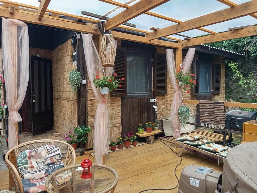 Kucica Za Odmor Lena I Matija Apartment Сремски Карловци Екстериор снимка